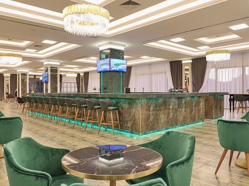 Mc Palace Hotel & Spa & Convention
