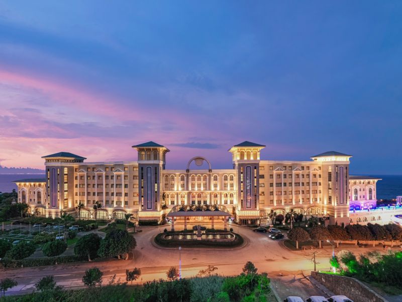 Merit Royal Premium Casino & Spa Hotel