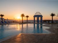 Dome Hotel
