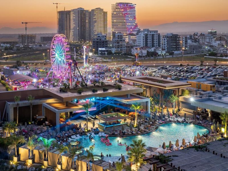 Grand Sapphire Resort