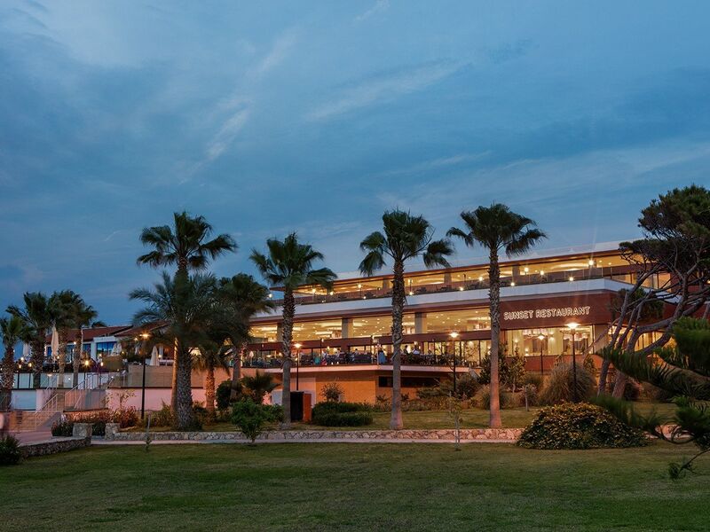 Acapulco Resort Convention SPA Hotel