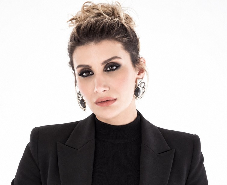İrem Derici