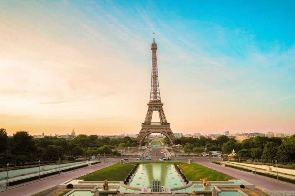 THY ile Grand Paris & Disneyland & Brüksel ve Amsterdam Turu