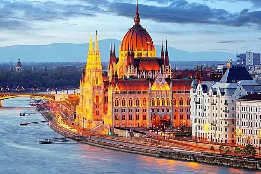 Ekspres Orta Avrupa 2026 (PRG-BUD)