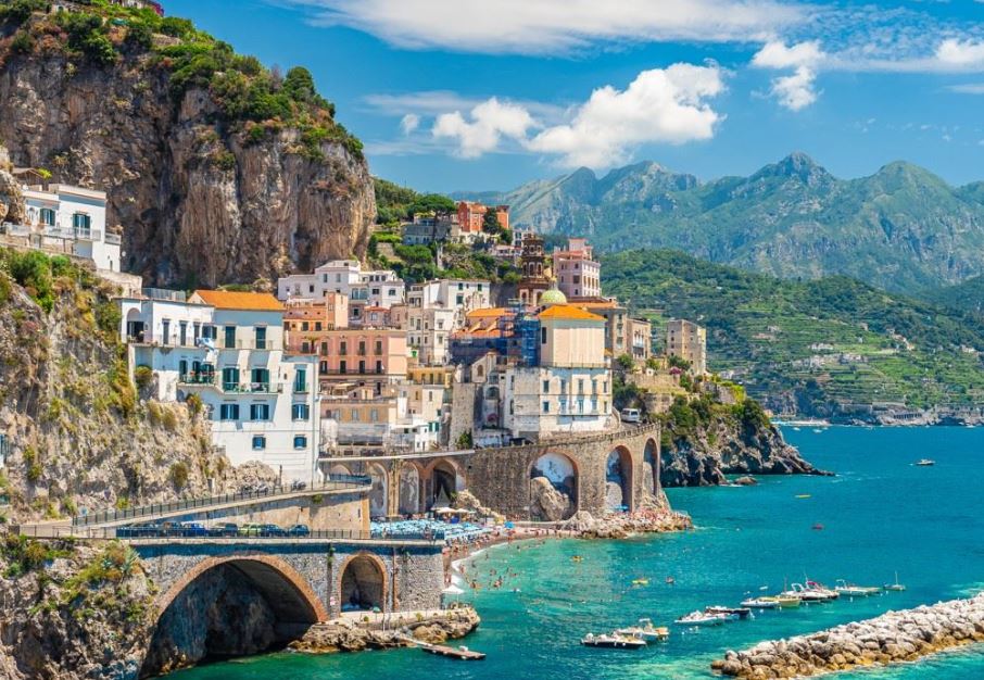 Deluxe Akdeniz Triosu PC 2026 Yaz  (BCN-BGY)