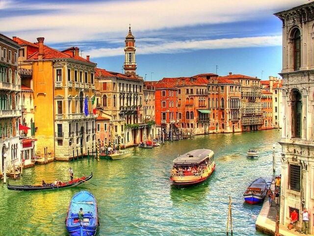 İzmir’den Dolu Dolu  Büyük İtalya Turu(Napoli Başlangıçlı)