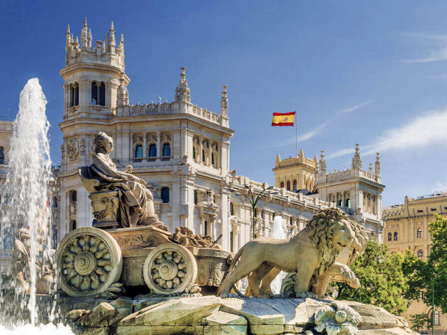 MADRİD & VALENCİA & BARCELONA                              