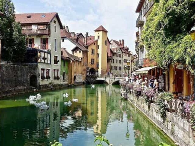 BERNİNA EXPRESS ILE BİR AVRUPA MASALI TURU Türk Hava Yolları ile 7 gece *