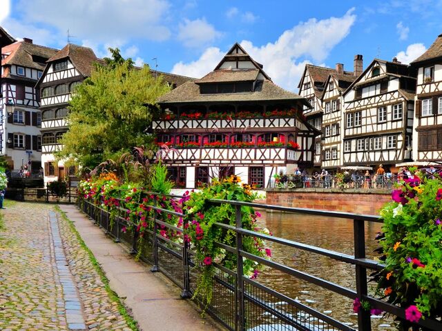 BERNİNA EXPRESS ILE BİR AVRUPA MASALI TURU Türk Hava Yolları ile 7 gece *