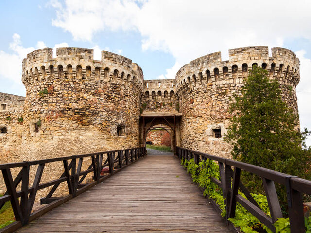 Baştanbaşa Balkanlar Ajet İle Kurban Bayramı Özel, Ekstra Turlar, Akşam Yemekleri Dahil SAW-SJJ-SAW