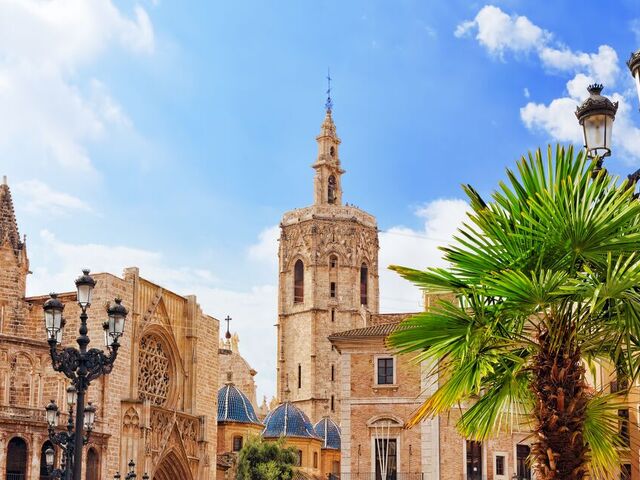 Kurban Bayramı Özel Promo İspanya İkonları Turu Pegasus Havayolları ile 5 Gece 6 Gün (BCN-MAD) IS001