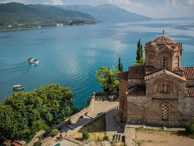 Balkan Üçgeni Turu Kurban Bayramı Özel Ajet Havayolları İle 4 Gece 5 Gün