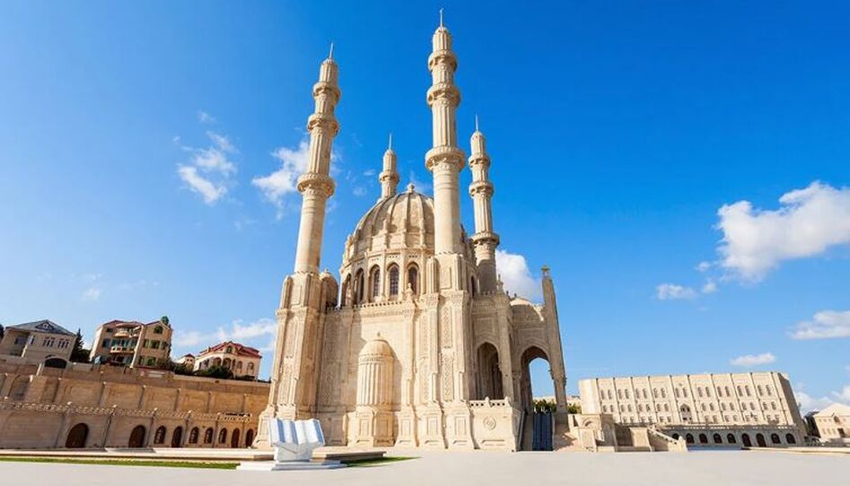 Bakü Türk Hava Yolları ile 2026