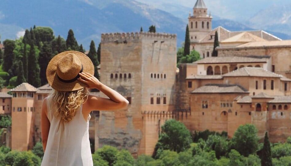 Ankara'dan Ajet ile Viva İspanya ve Endülüs Turu - MAD-BCN	