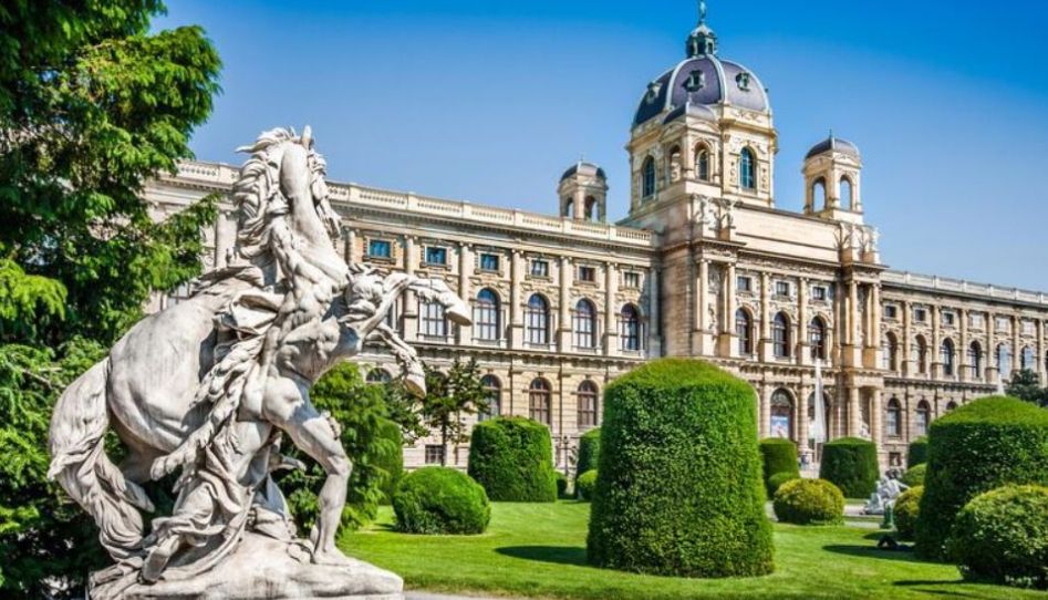 Orta Avrupa Turu Gündüz Ekstra Turları Dahil Ajet Hy İle 7 Gece 8 Gün Promosyon (PRG-BUD)