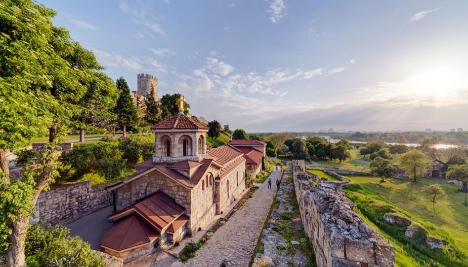 Kosovalı Büyük Balkanlar Turu AJet ile Ekstra Turlar ve Akşam Yemekleri Dahil Bosna Gidiş-Dönüş